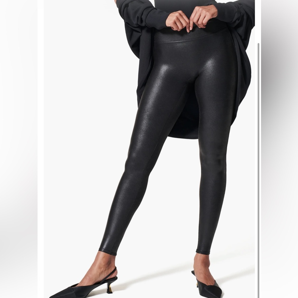 SPANX Faux Leather Black Leggings Size Small